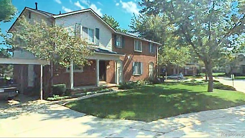 1995 Peerce Ct unit 2, Canton, MI 48187 - photo 1