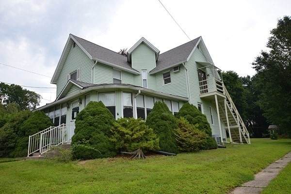 114 College St, South Hadley, MA 01075 - photo 1