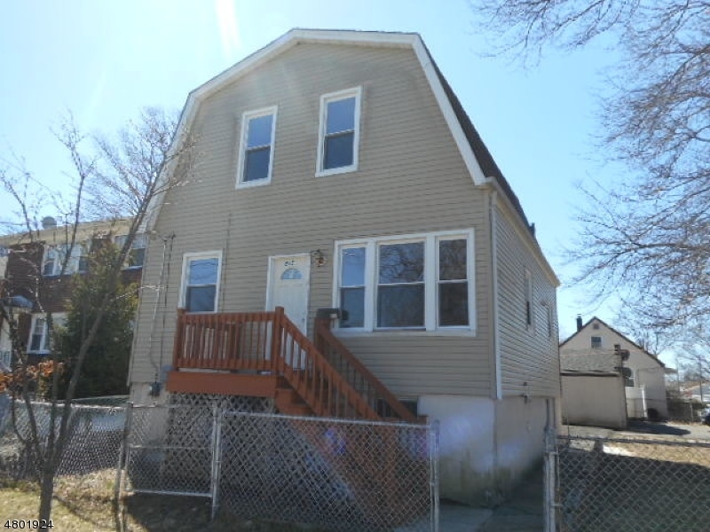 815 Mccandless St, Linden, NJ 07036 - photo 1