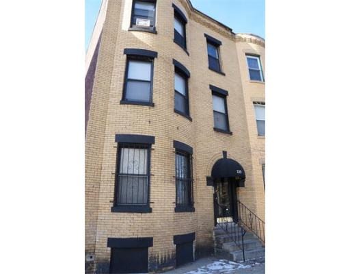 223 Washington St, Boston, MA 02108 - photo 1