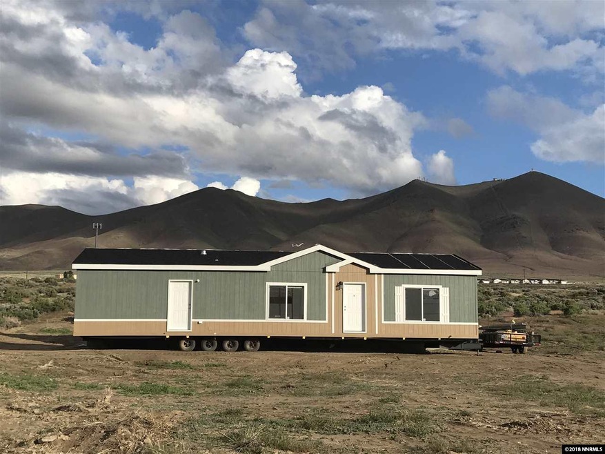 587 W National Ave, Winnemucca, NV 89445 - photo 1