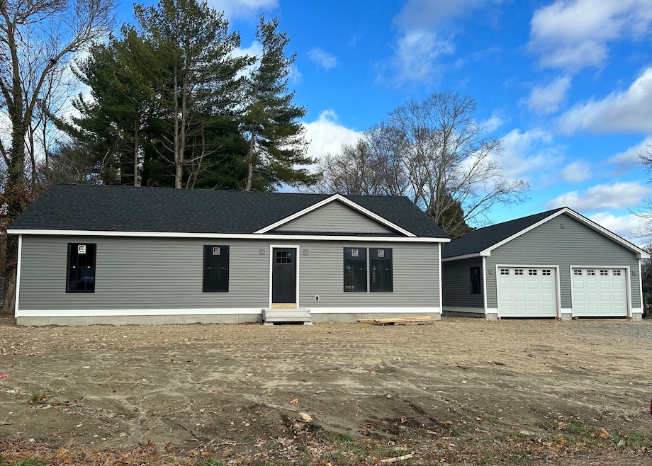 58 Milner Ave, Plainfield, CT 06354 - photo 1