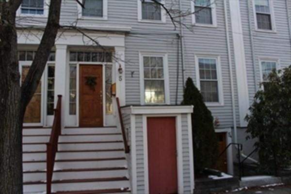 5 Charles St unit B, Newburyport, MA 01950 - photo 1