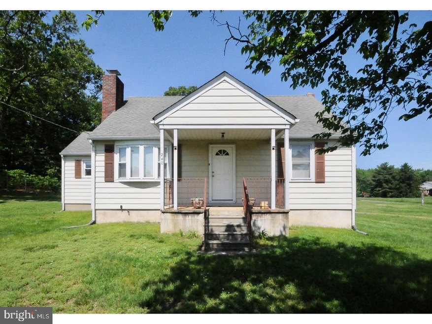 240 Barnsboro Rd, Sewell, NJ 08080 - photo 1