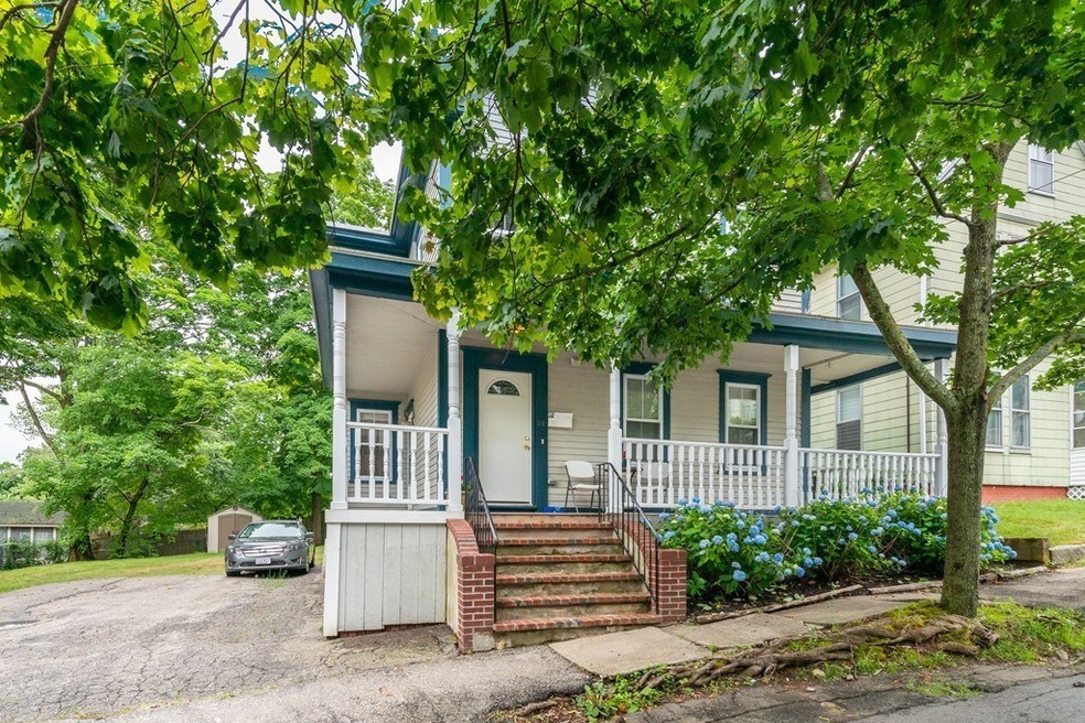 14 Greenwood St unit A, Amesbury, MA 01913 - photo 1