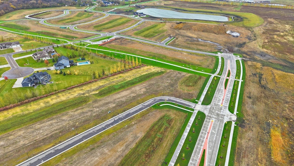 8135 Memory Ln, Horace, ND 58047 - photo 1