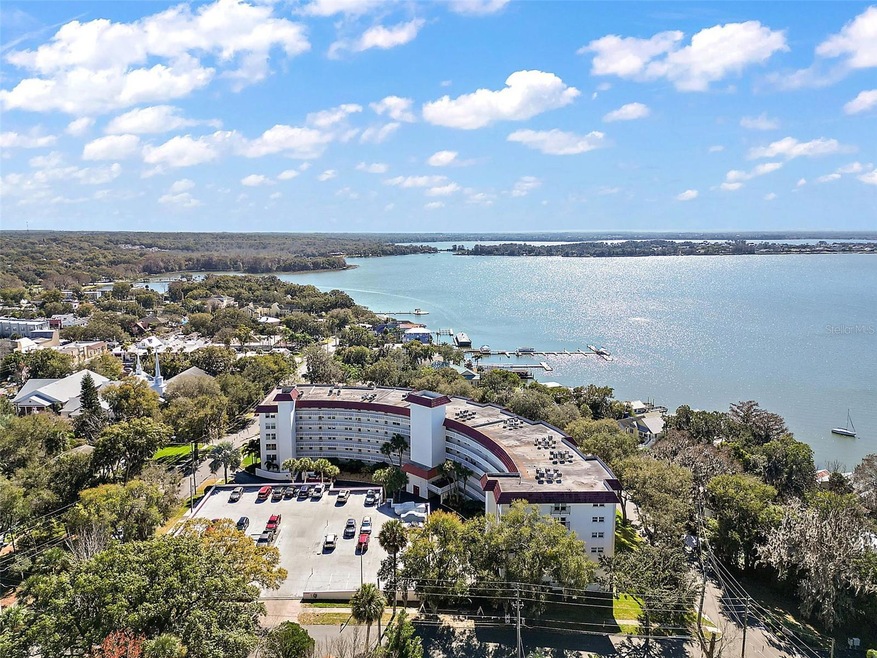 601 N McDonald St Unit 109, Mount Dora, FL 32757 MLS MFRO6176344