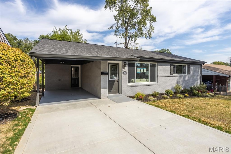 7525 Dajoby Ln, Saint Louis, MO 63130 - photo 1