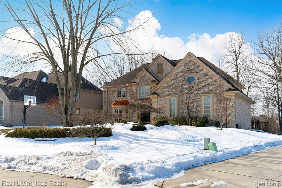 1309 Muirwood Ct, Rochester Hills, MI 48306 - photo 1