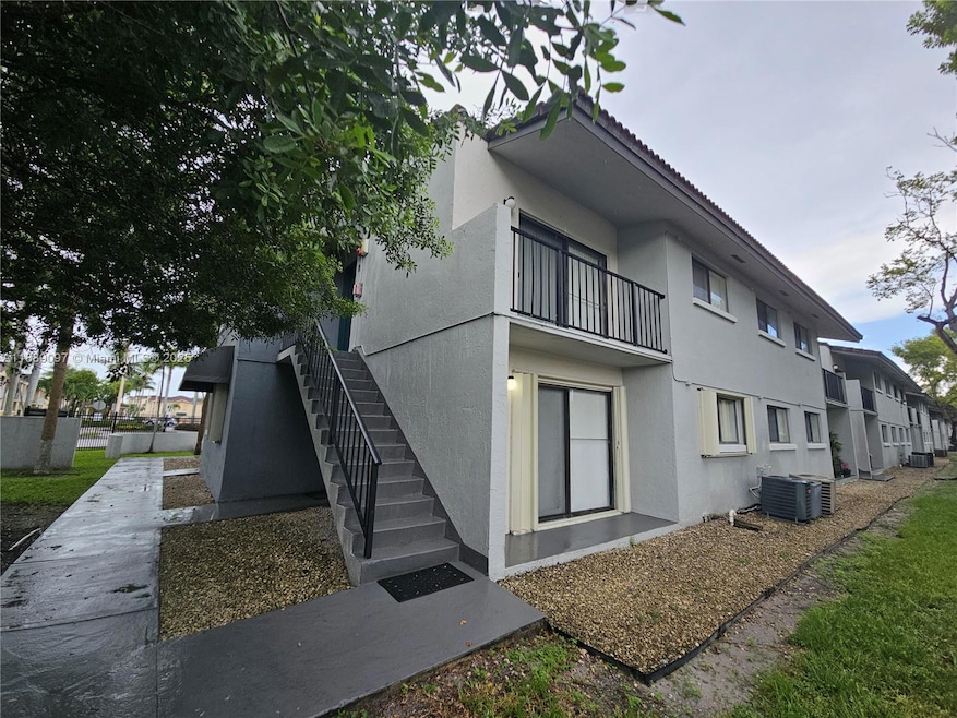 For Rent $1,700/month