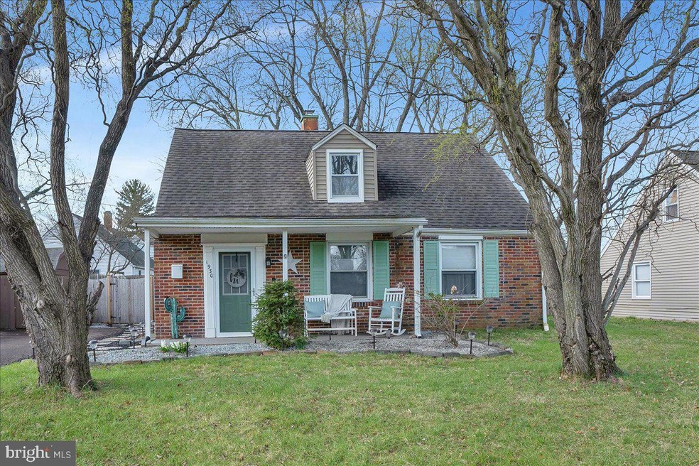 1930 Clearview Ave, Norristown, PA 19403 - photo 1