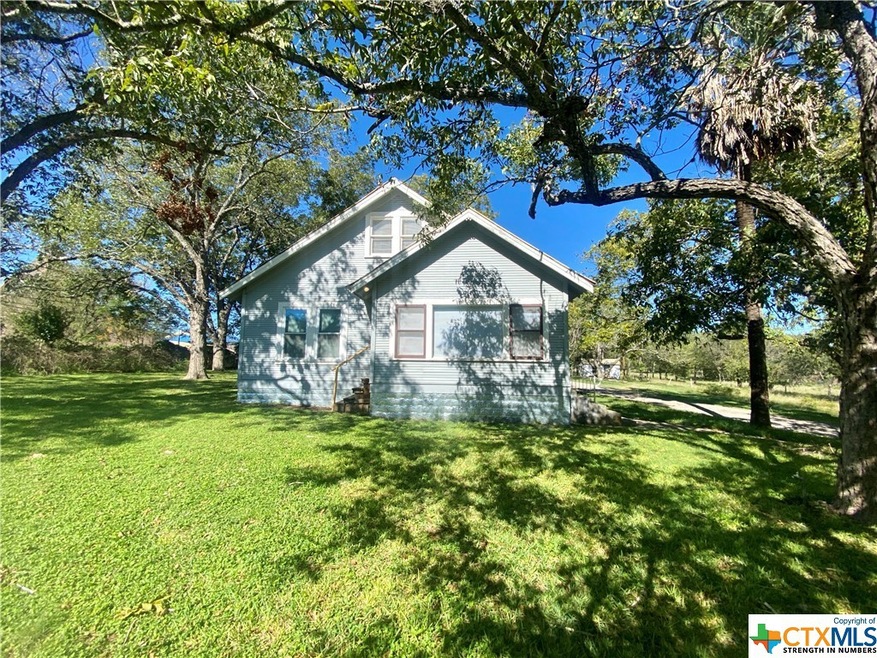 222 W Holland St, San Marcos, TX 78666 - photo 1