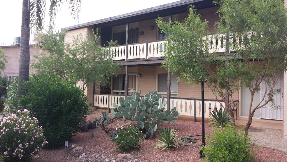 4 W Greenock Dr unit 4AA, Tucson, AZ 85737 - photo 1