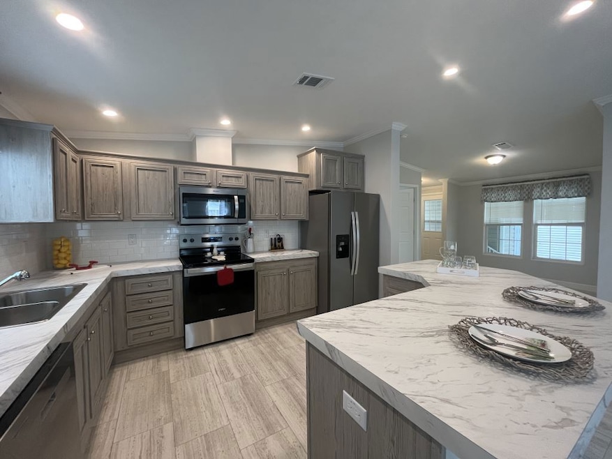 142 Bimini Cay Cir unit 142, Vero Beach, FL 32966 - photo 1