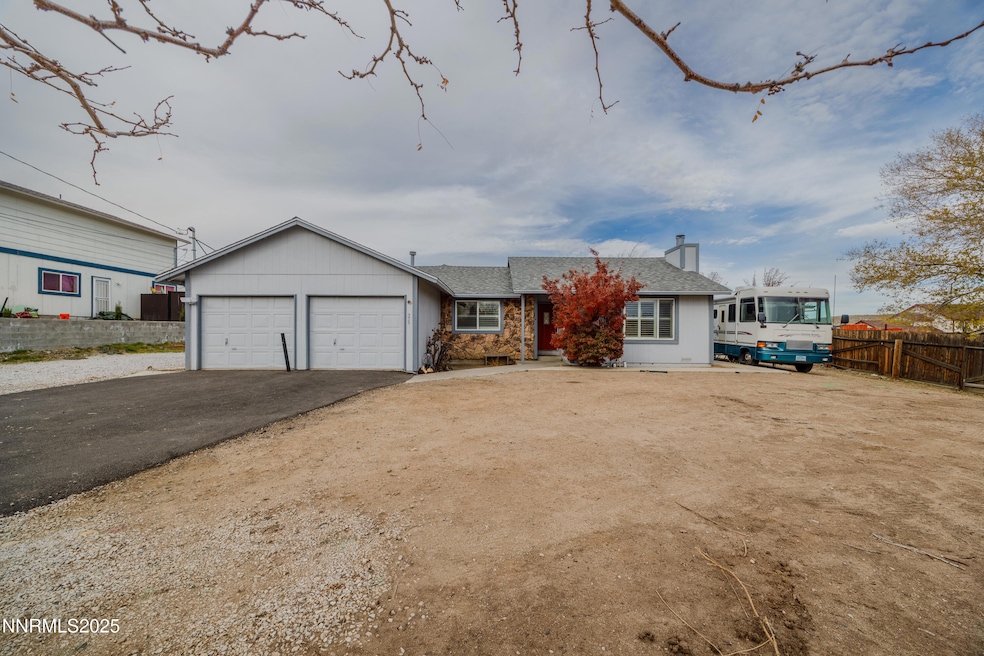 375 Hoge Rd, Reno, NV 89506 - photo 1