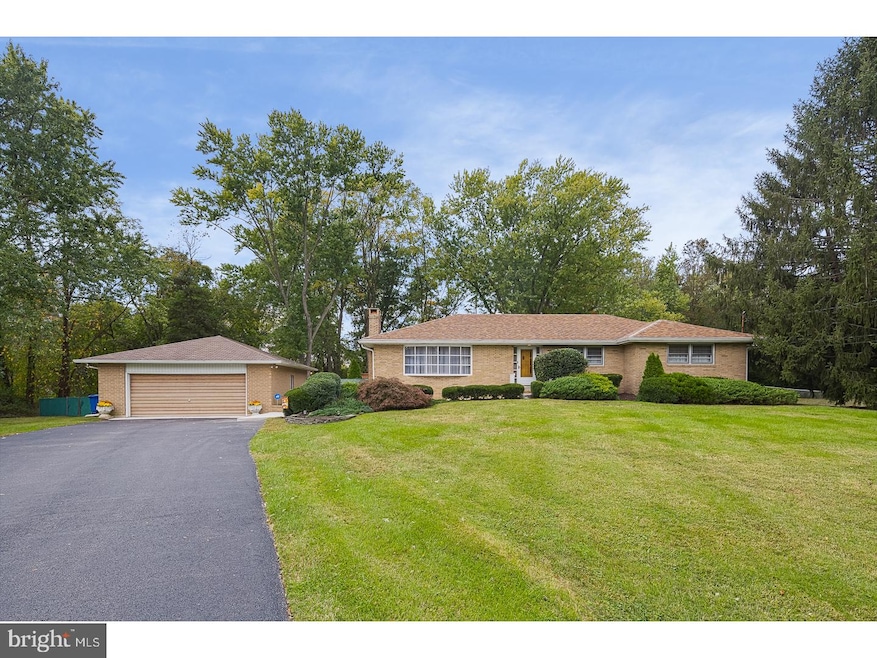 49 Oneida Ave, Moorestown, NJ 08057 - photo 1