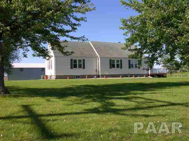 3418 E Rome Rd, Chillicothe, IL 61523 - photo 1