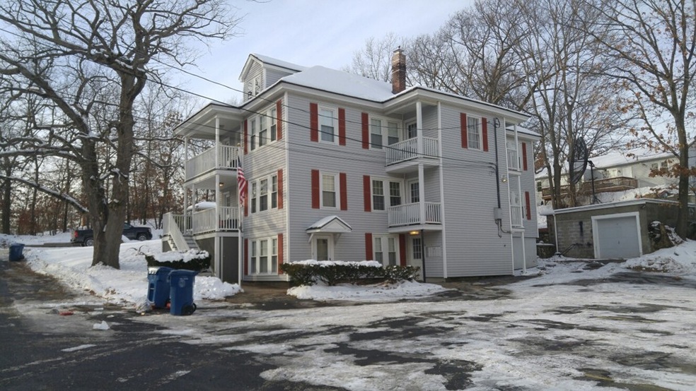 81 Lynn St unit 3, Lawrence, MA 01843 - photo 1