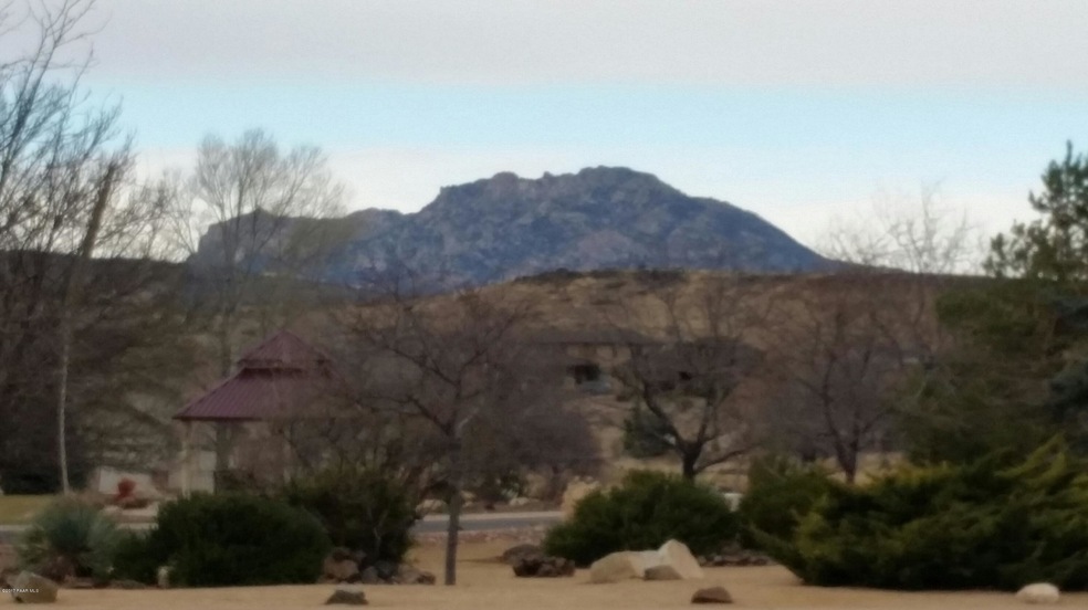 VIEW LOT