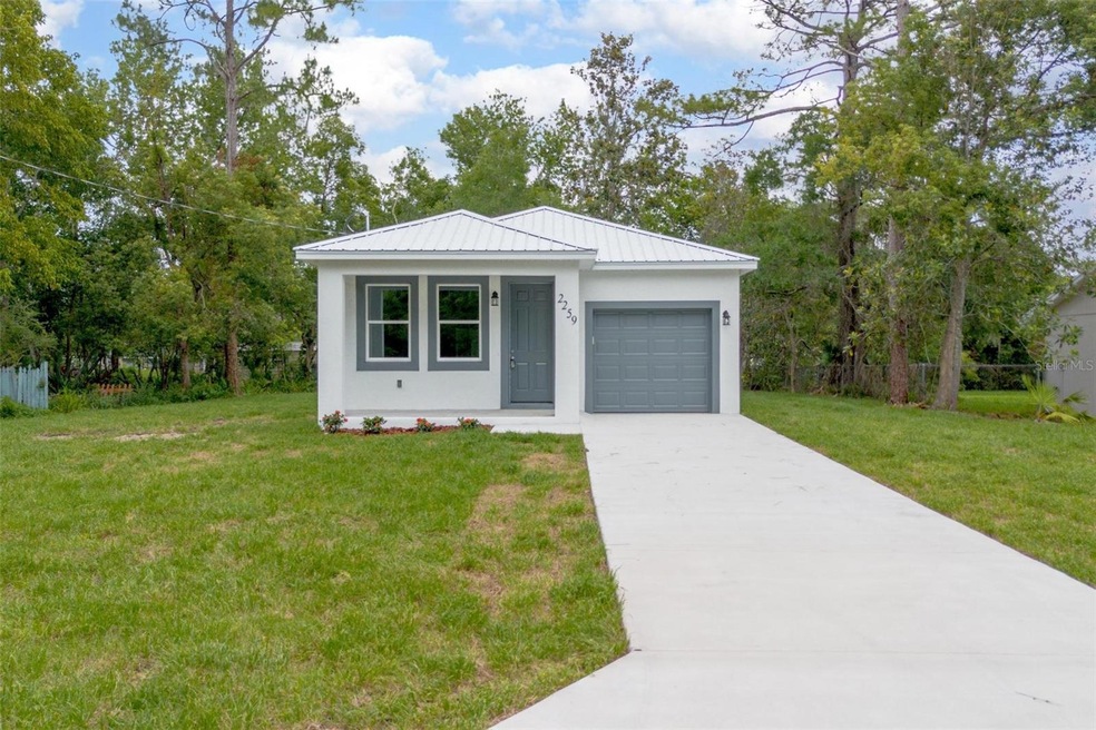 2259 3rd Ave, Deland, FL 32724 - photo 1