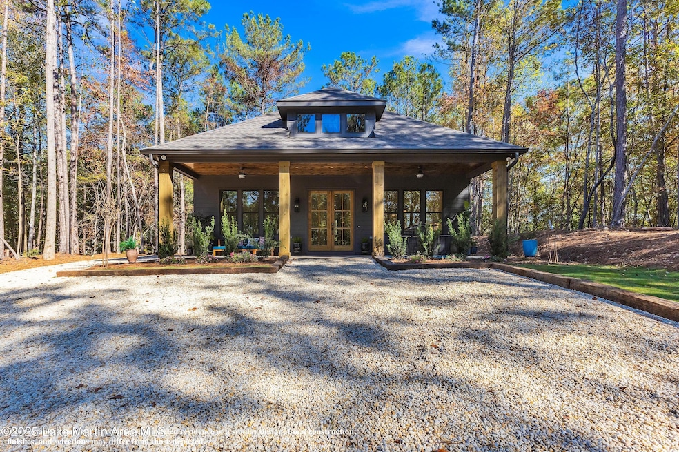 Under Contract $589,400