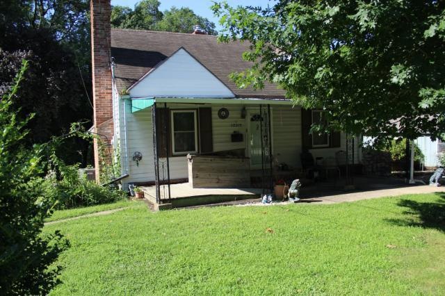 10215 W 60th Terrace, Shawnee, KS 66203 - photo 1