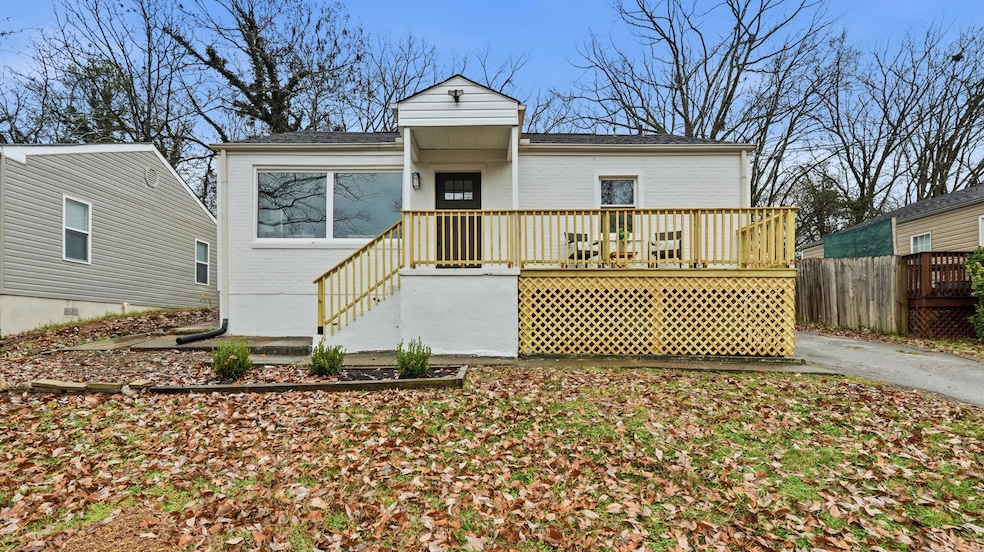 408 Central Dr, Chattanooga, TN 37421 - photo 1