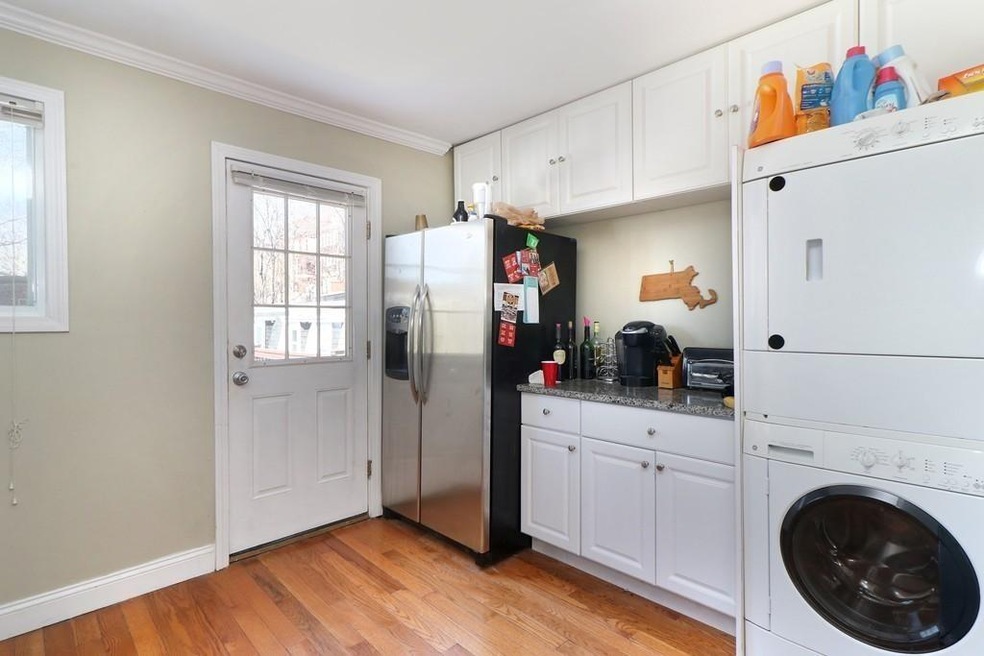 125 G St unit 3, Boston, MA 02127 - photo 1