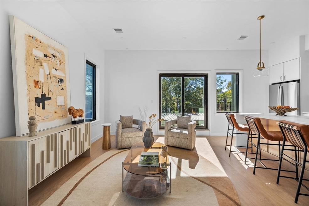 125 Addison St unit 102, Boston, MA 02128 - photo 1