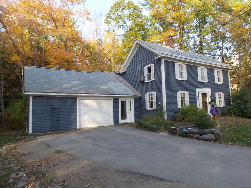 25 Pine St, Tilton, NH 03276 - photo 1