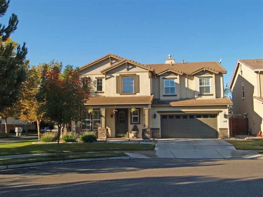 284 Fay Ct, Oakdale, CA 95361 - photo 1