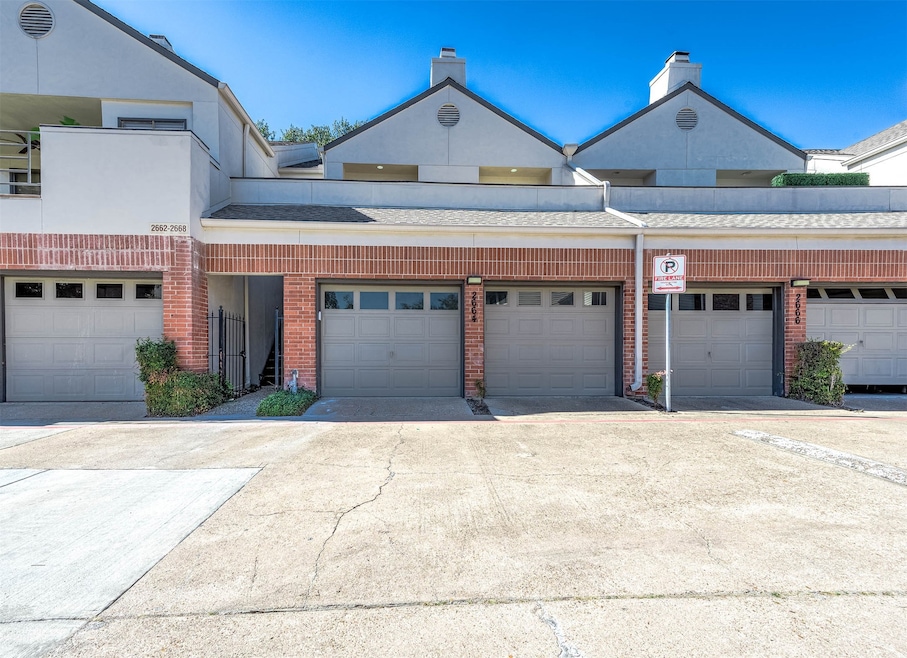 2664 Bering Dr unit 2664, Houston, TX 77057 - photo 1