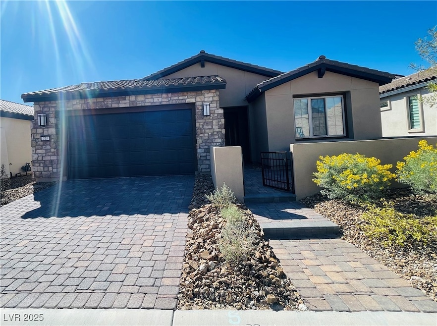 For Rent $2,740/month