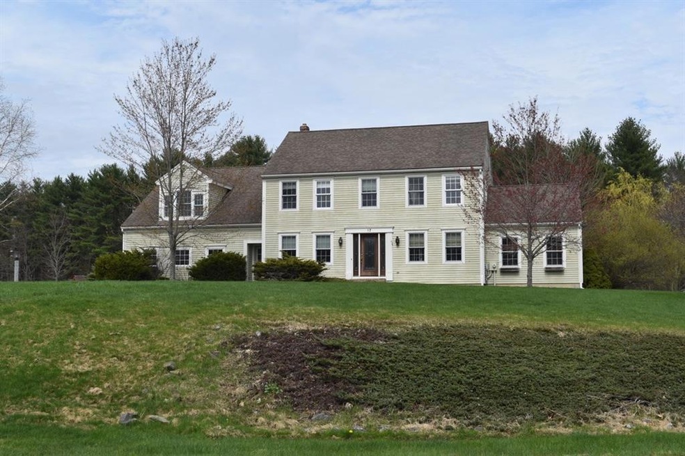 17 Cloverleaf Ln, Scarborough, ME 04074 - photo 1