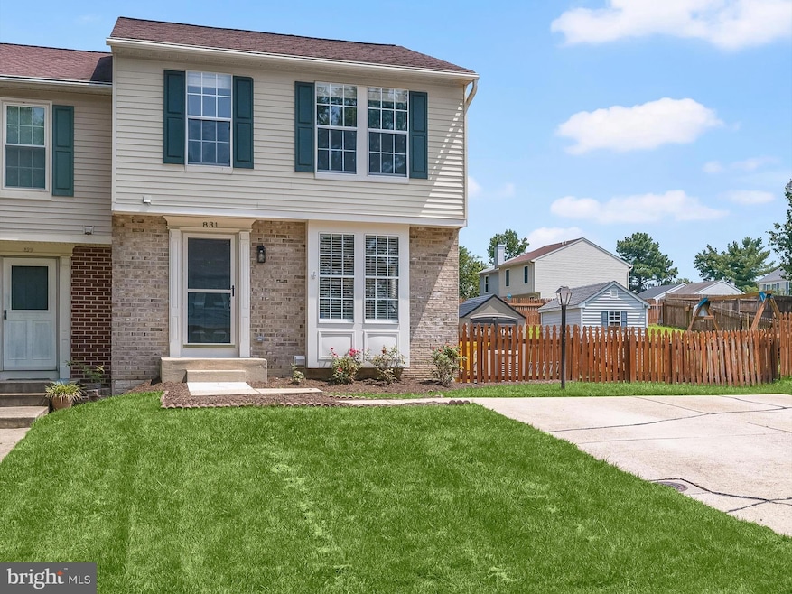 831 Cinnamon Ct, Odenton, MD 21113 - photo 1
