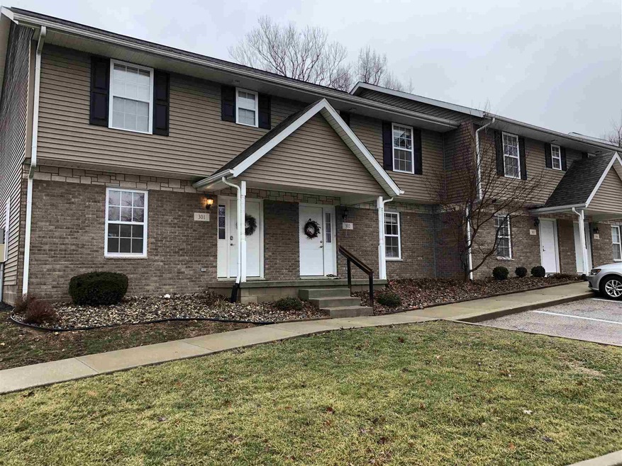 1250 W Adams Hill Cir unit 302, Bloomington, IN 47403 - photo 1