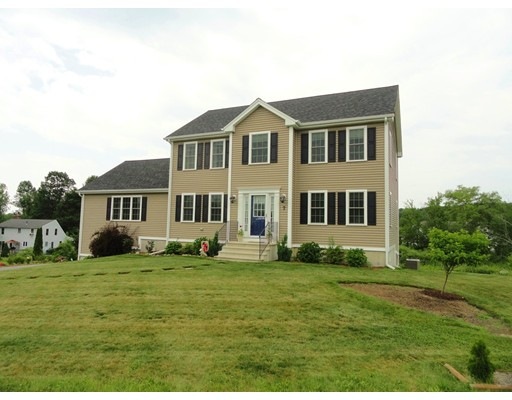 7 William Cir, Rutland, MA 01543 - photo 1