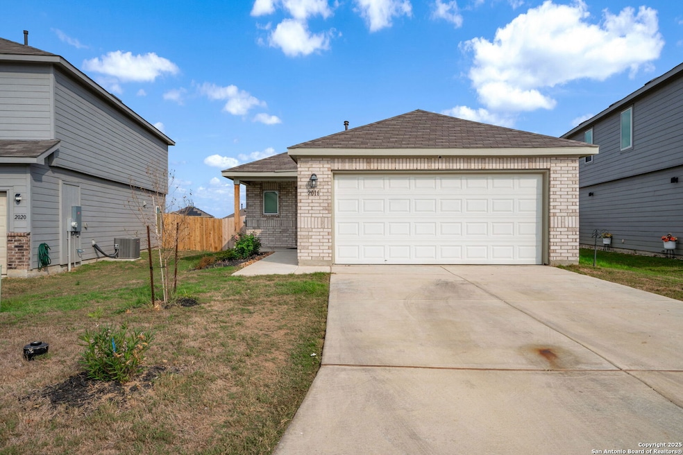 2016 Palmer Place, Converse, TX 78109 - photo 1