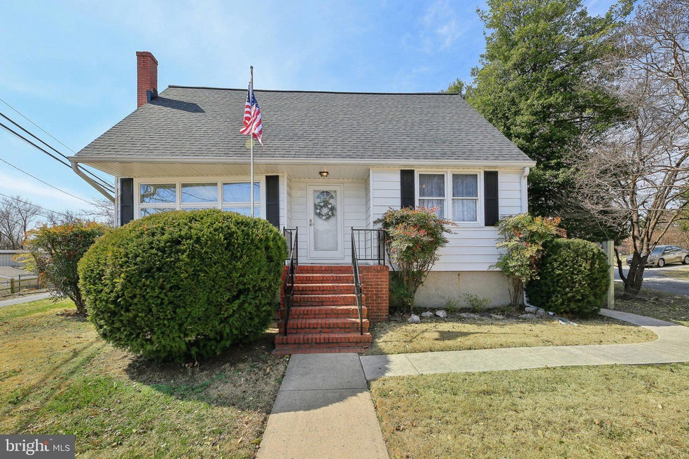 5238 Benson Ave, Halethorpe, MD 21227 - photo 1