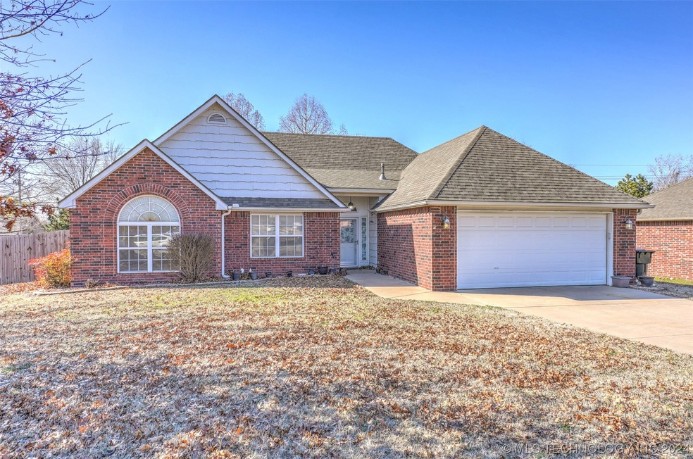 East-facing 3 bedroom 2 bath home.
