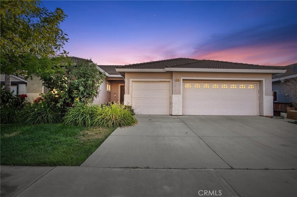 For Sale $469,900 • Co-Listing Agent