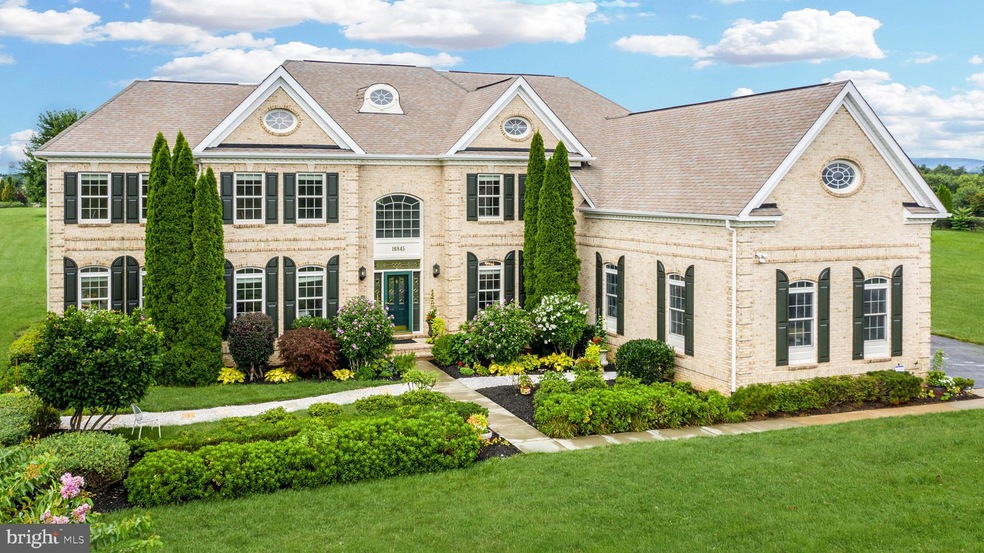 16845 Michelson Dr, Purcellville, VA 20132 - photo 1