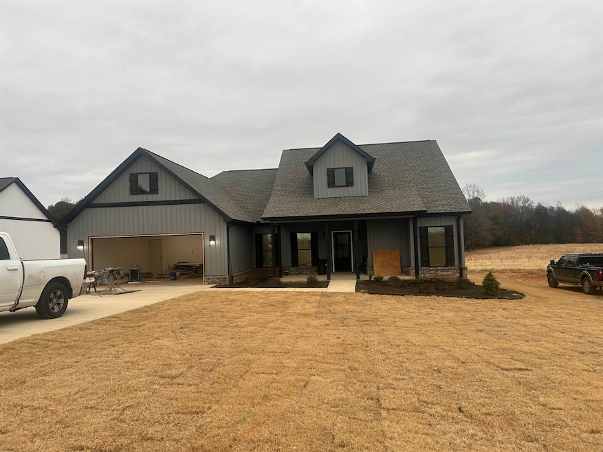 142 Co Rd 151, Florence, AL 35633 - photo 1