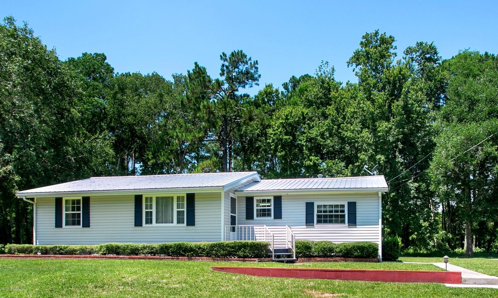 Front Exterior 2701 Pleasure Lane