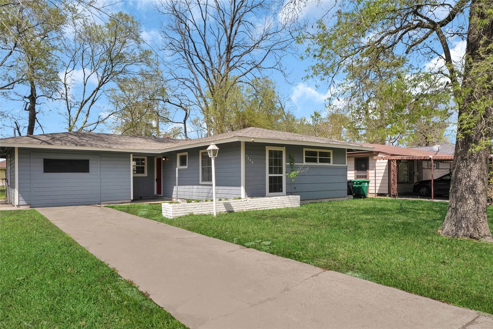 7409 Sterlingshire St, Houston, TX 77016 - photo 1