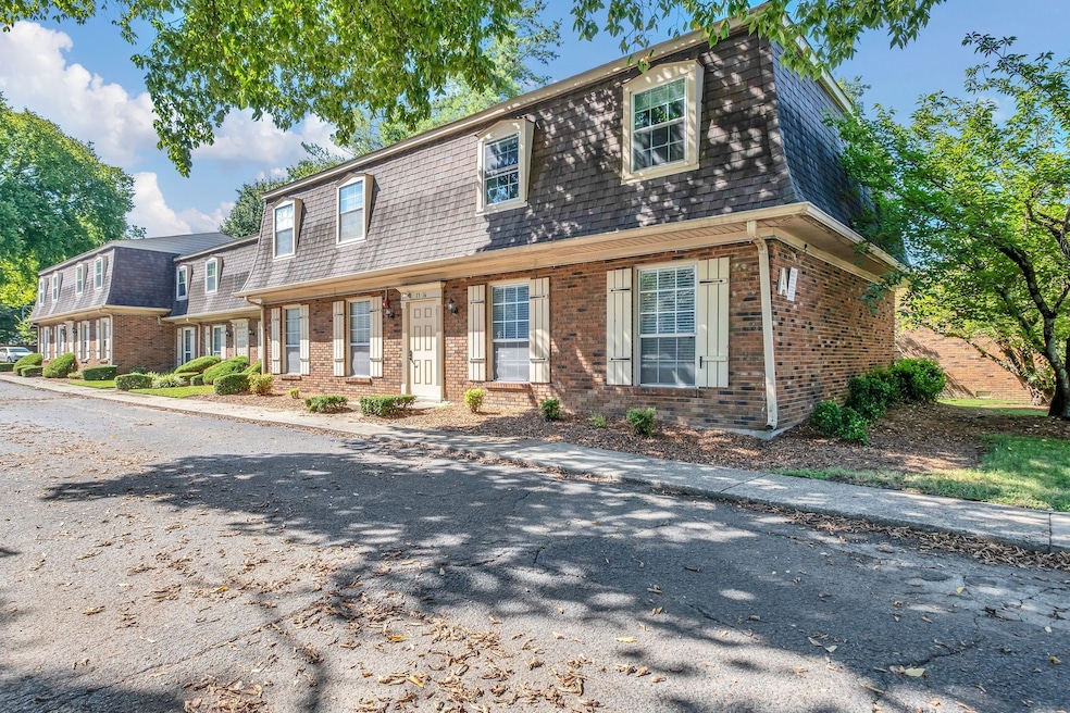 1100 W Main St unit A13, Franklin, TN 37064 - photo 1