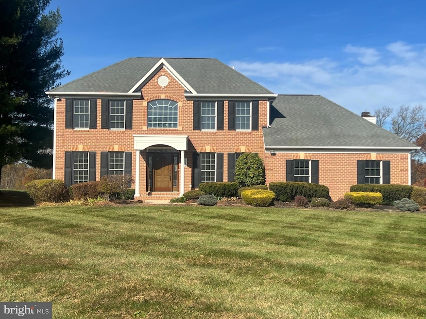 718 Cockeys Mill Rd, Reisterstown, MD 21136 - photo 1