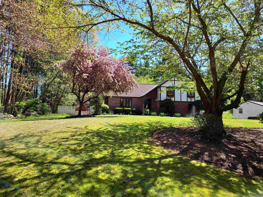 268 High Range Rd, Londonderry, NH 03053 - photo 1