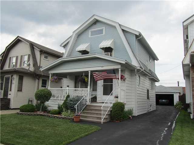 Exterior Front