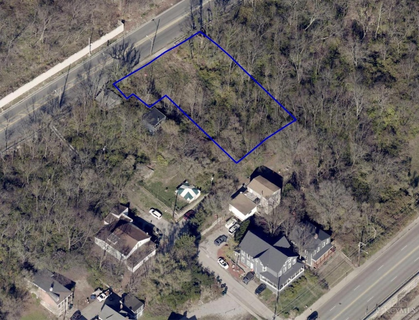 2403 Elberon Ave, Cincinnati, OH 45204 - photo 1